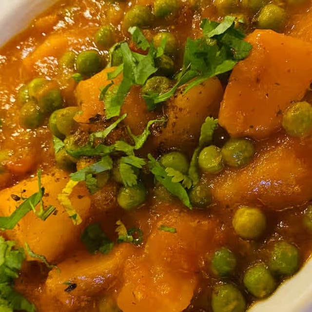 Aloo Matar.