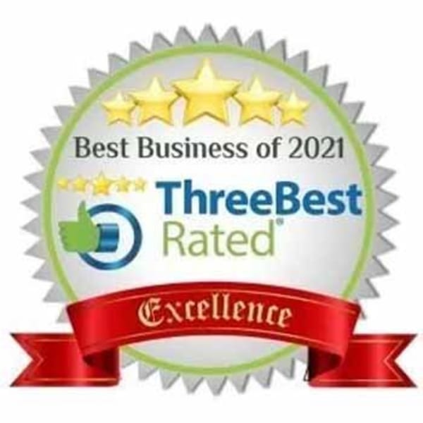 ThreeBestRated "Best Business of 2021" award with five stars and a red "Excellence" ribbon.